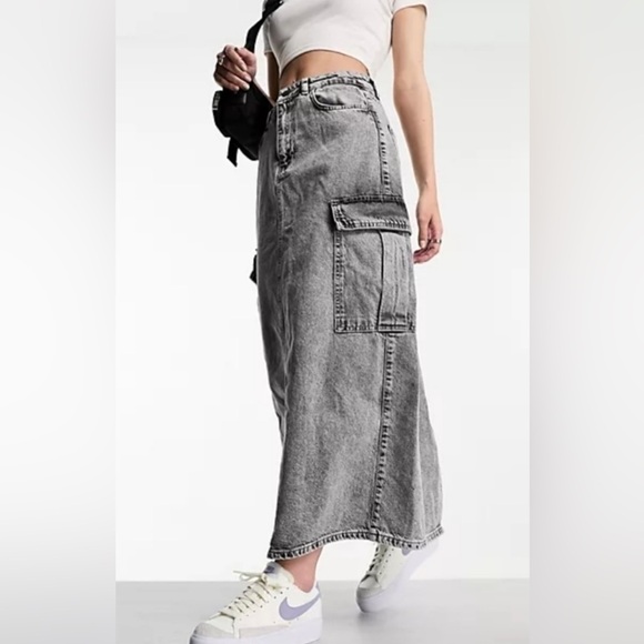 Love Fire Cargo midi Skirt - Picture 1 of 8